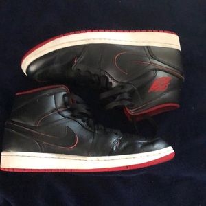 Air Jordan 1 Mid